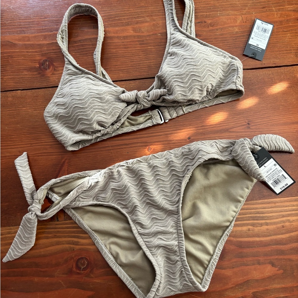 Wave Pattern Tan Bikini Set